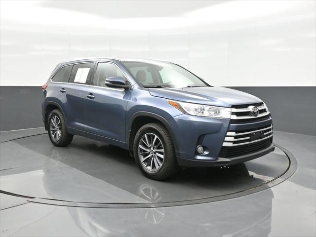 used 2017 Toyota Highlander car, priced at $21,987