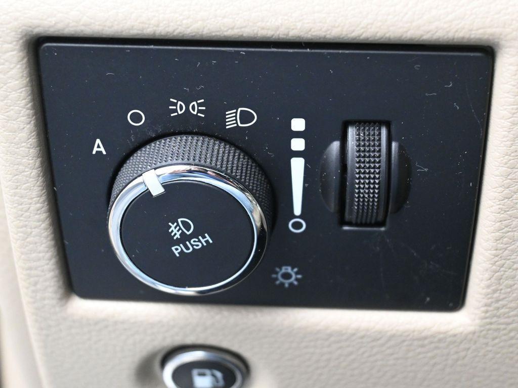 used 2020 Jeep Grand Cherokee car, priced at $24,657