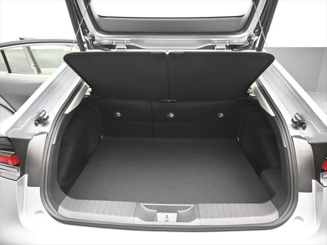 new 2025 Toyota Prius car, priced at $40,228