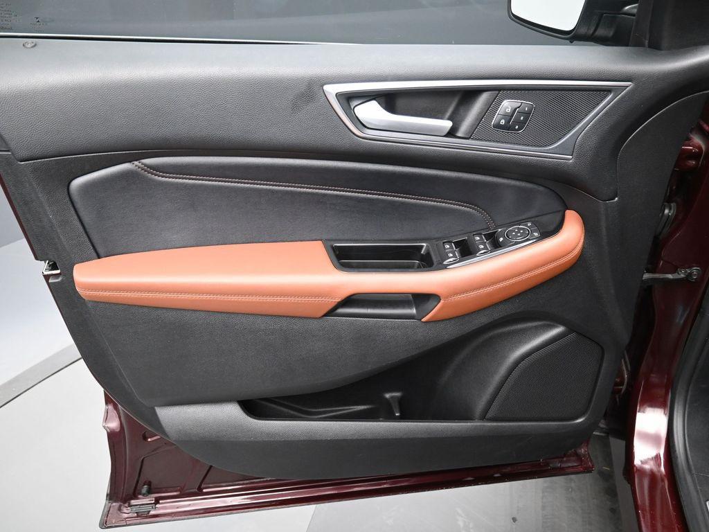 used 2018 Ford Edge car, priced at $15,988