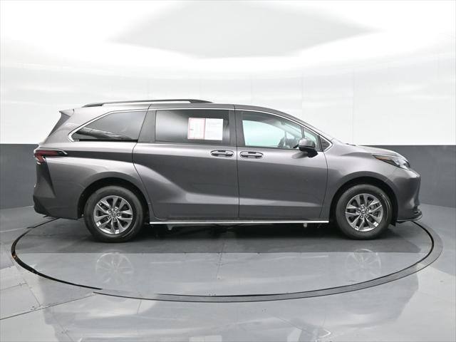 used 2024 Toyota Sienna car, priced at $44,997