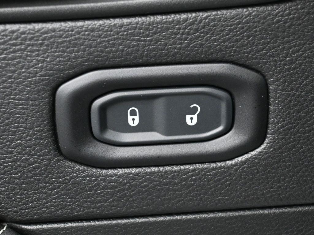 used 2020 Jeep Wrangler Unlimited car, priced at $29,992