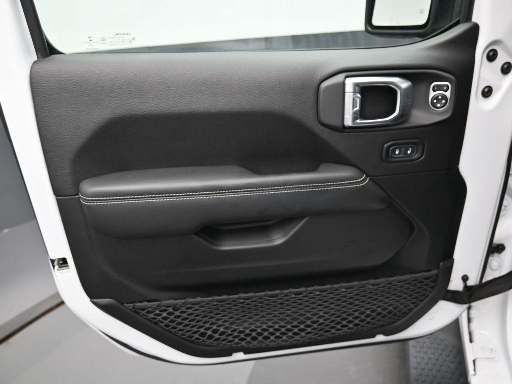 used 2020 Jeep Wrangler Unlimited car, priced at $29,992