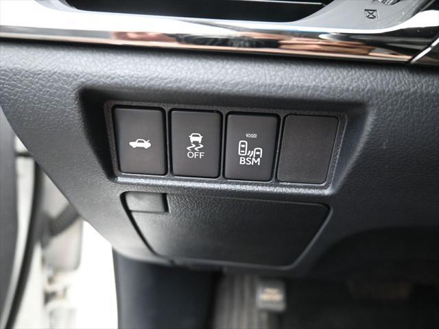 used 2014 Toyota Avalon Hybrid car, priced at $16,991
