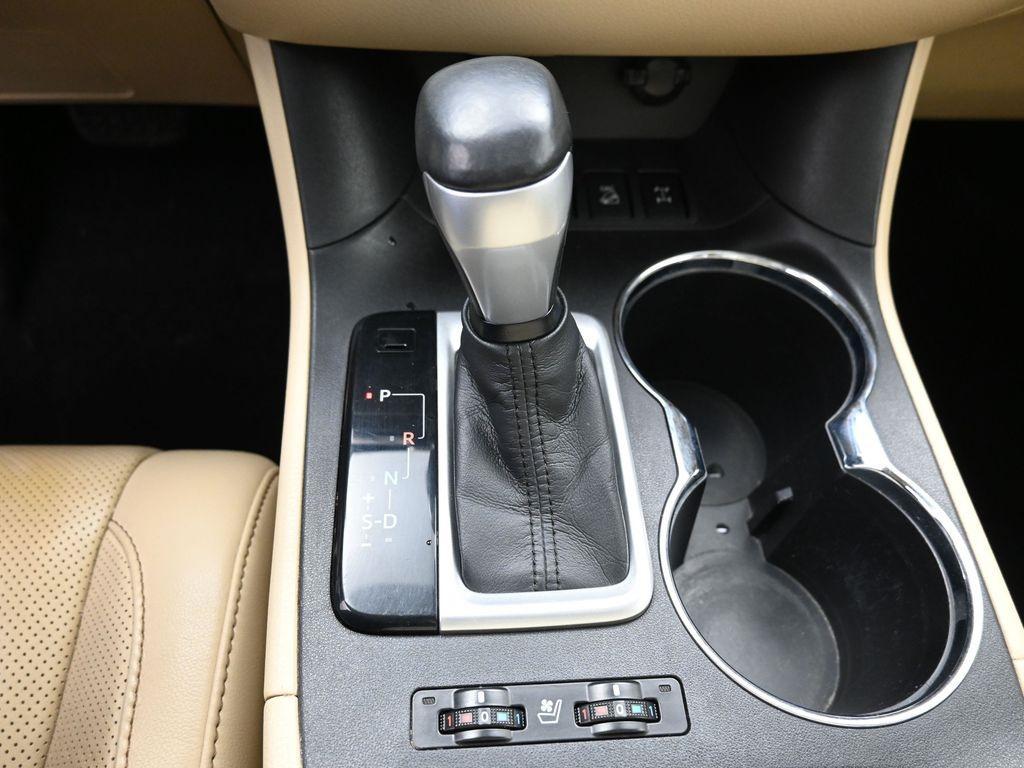 used 2014 Toyota Highlander car, priced at $20,498