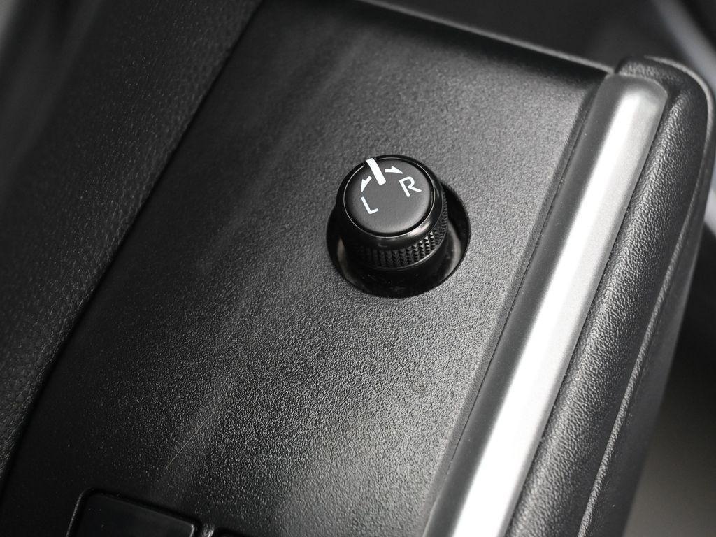 used 2021 Toyota Highlander Hybrid car, priced at $28,607