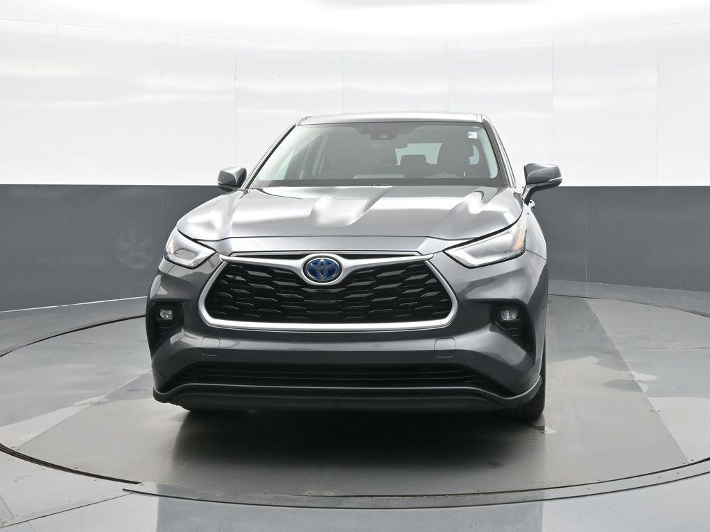 used 2021 Toyota Highlander Hybrid car, priced at $28,607