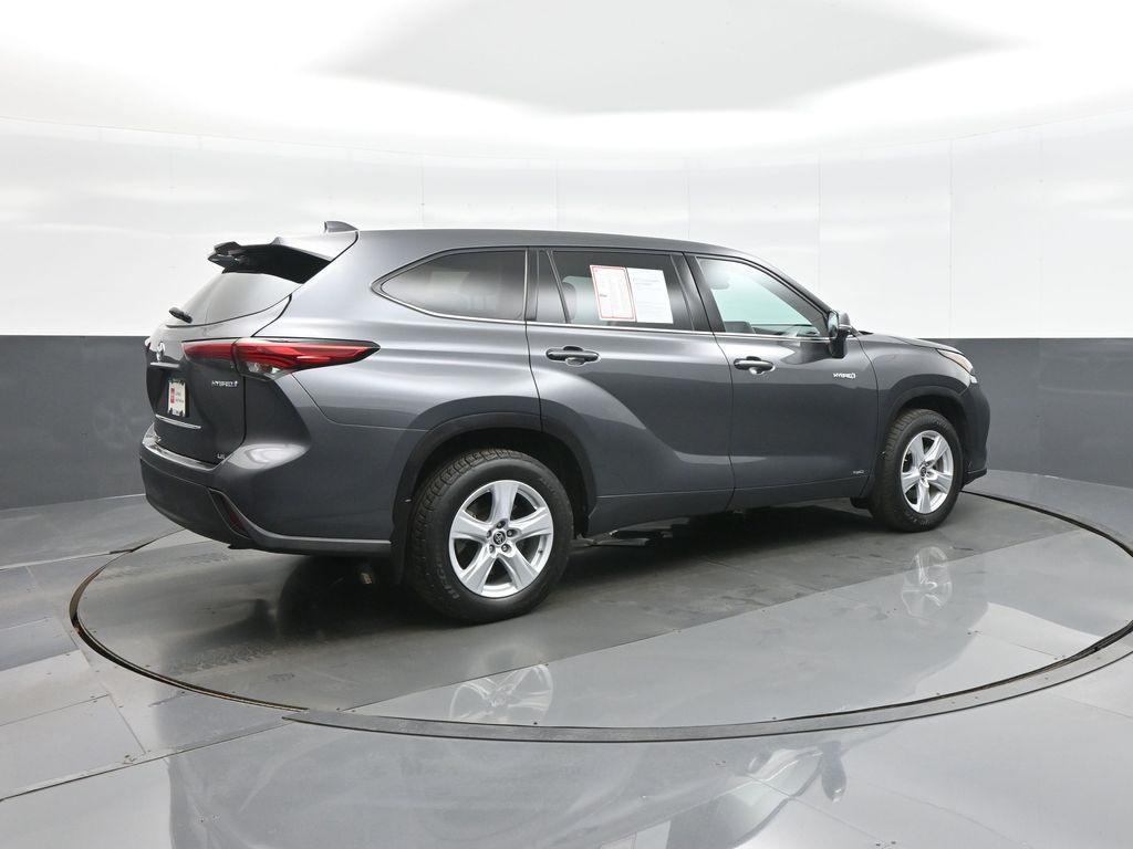 used 2021 Toyota Highlander Hybrid car, priced at $28,607