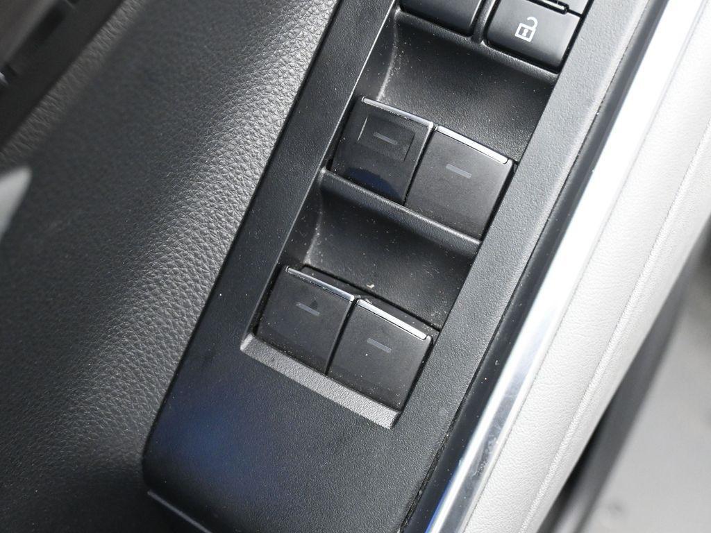 used 2021 Toyota Highlander car, priced at $39,995