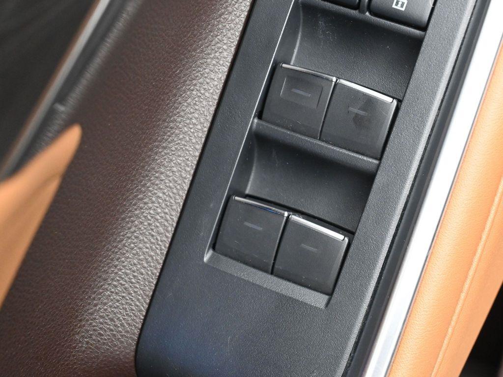used 2022 Toyota Highlander Hybrid car, priced at $47,152