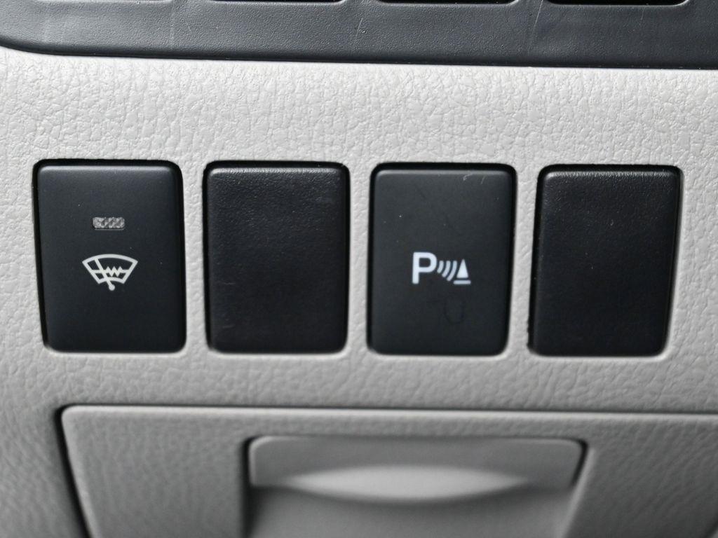 used 2018 Toyota Highlander car, priced at $27,994