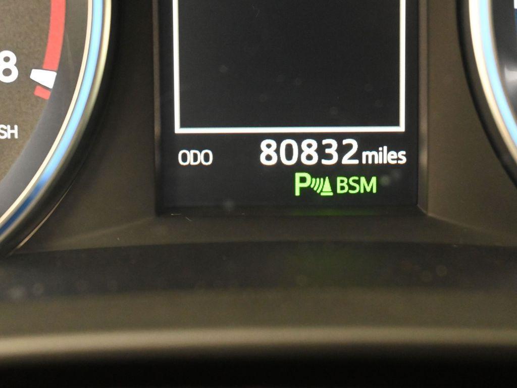 used 2018 Toyota Highlander car, priced at $27,994