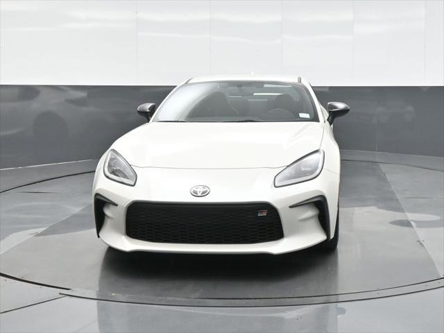 new 2025 Toyota GR86 car, priced at $36,189