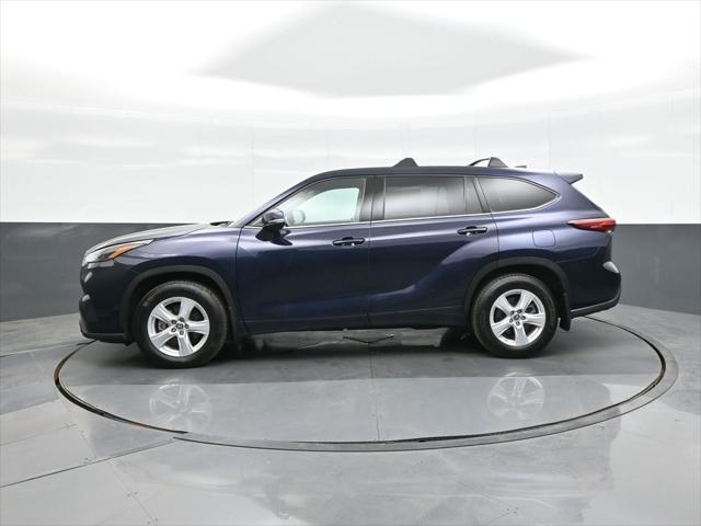 used 2022 Toyota Highlander car, priced at $33,045