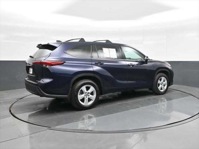 used 2022 Toyota Highlander car, priced at $33,045