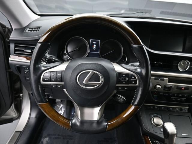 used 2016 Lexus ES 350 car, priced at $23,823