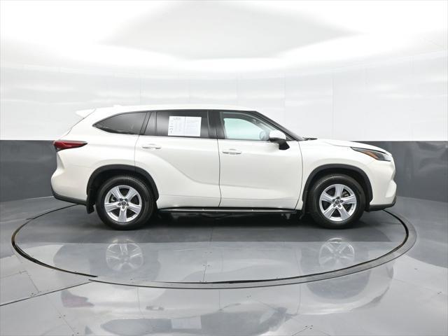used 2021 Toyota Highlander car, priced at $30,496