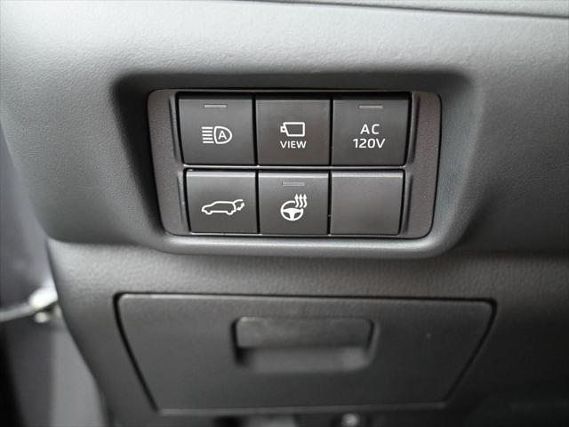 used 2024 Toyota Highlander Hybrid car, priced at $60,000