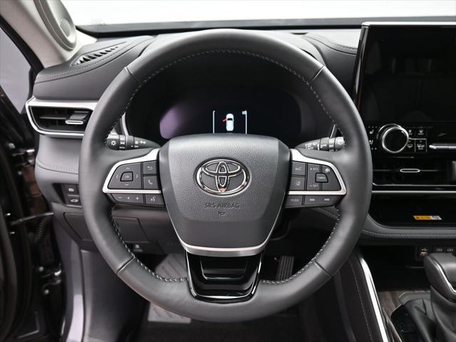 used 2024 Toyota Highlander Hybrid car, priced at $60,000