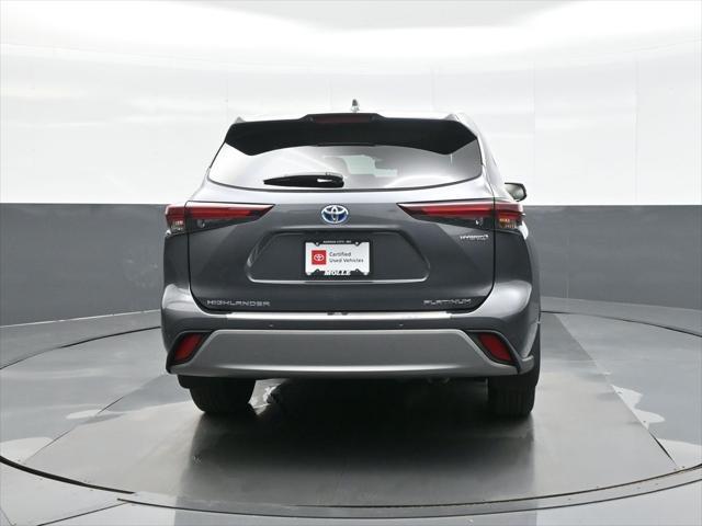 used 2024 Toyota Highlander Hybrid car, priced at $60,000