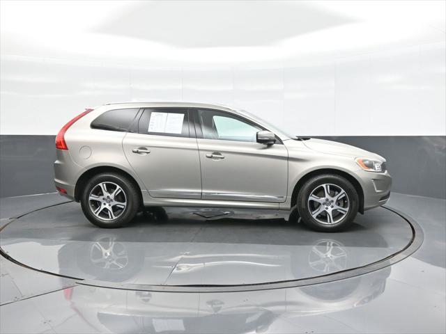 used 2015 Volvo XC60 car, priced at $13,109