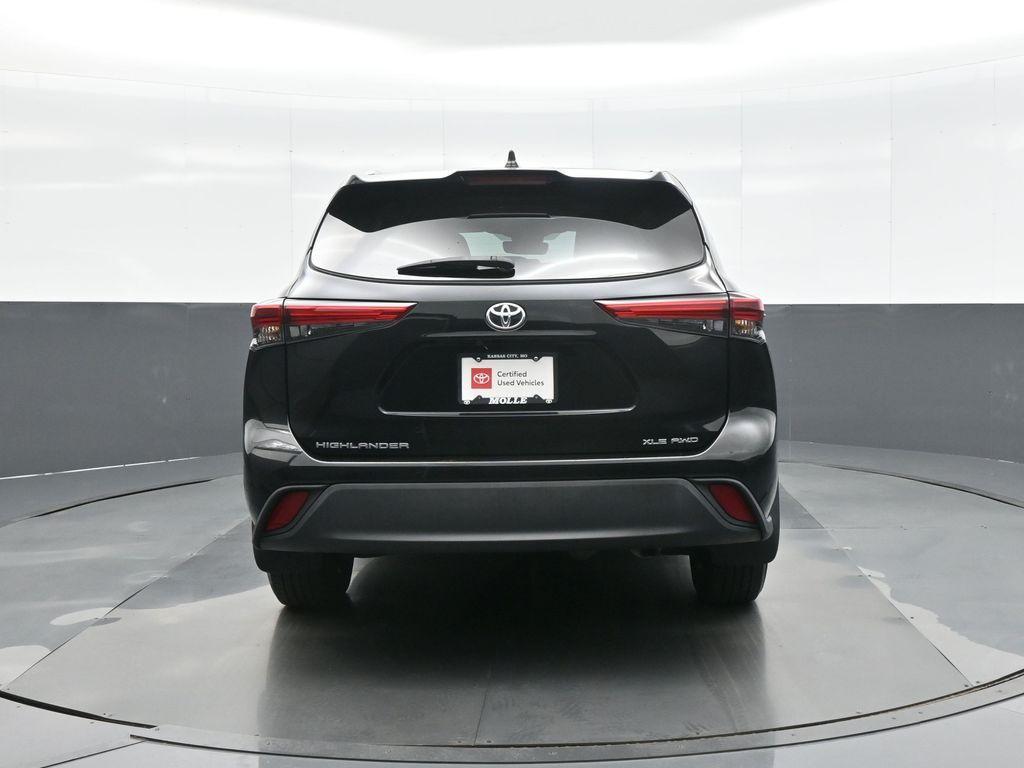 used 2022 Toyota Highlander car, priced at $30,000