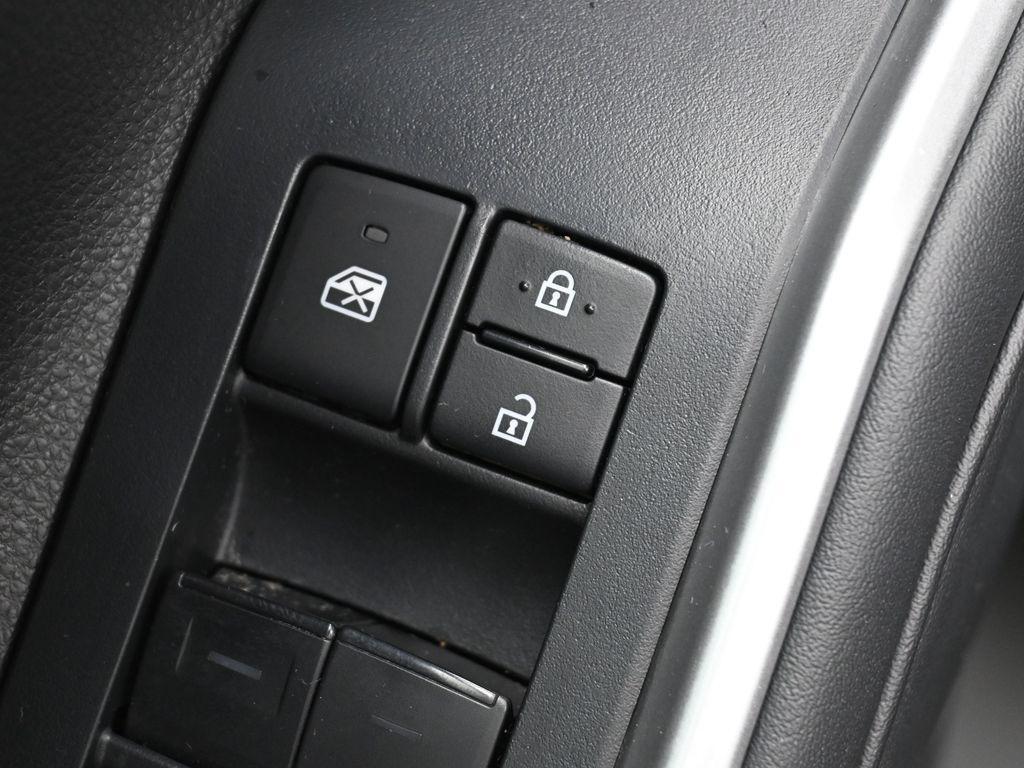 used 2022 Toyota Highlander car, priced at $30,000