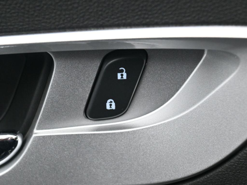 used 2014 Chevrolet Equinox car, priced at $10,998