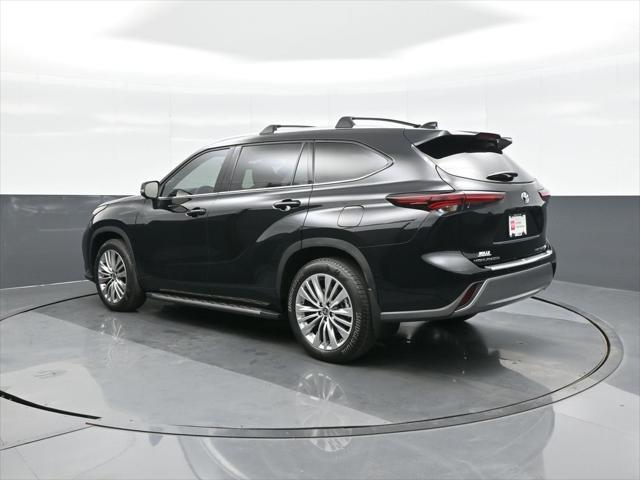 used 2025 Toyota Highlander car, priced at $62,985