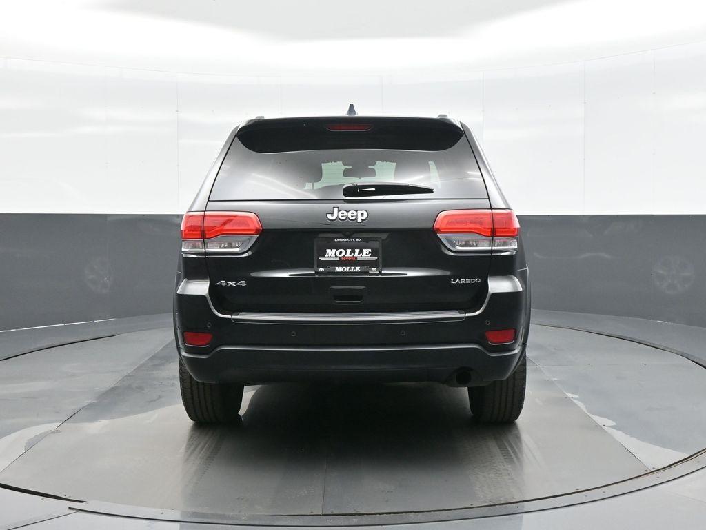used 2016 Jeep Grand Cherokee car, priced at $15,000