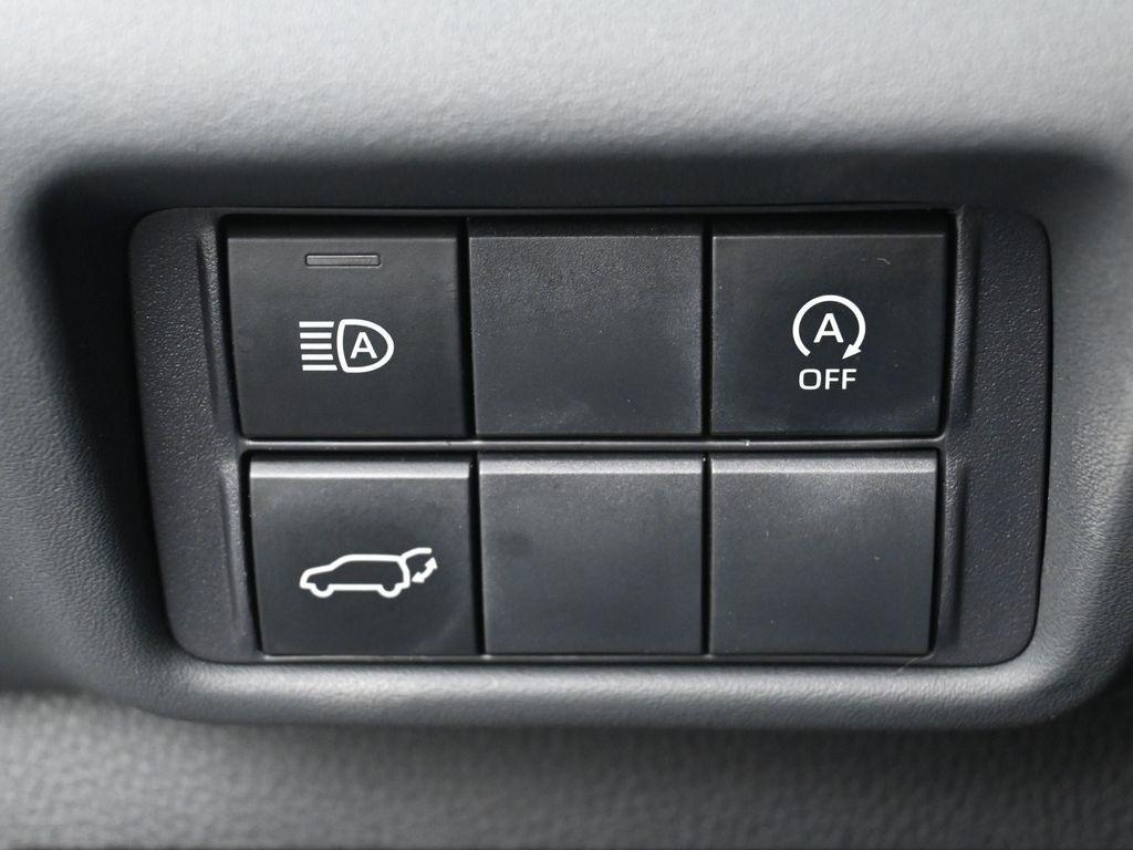 used 2023 Toyota Highlander car, priced at $44,995