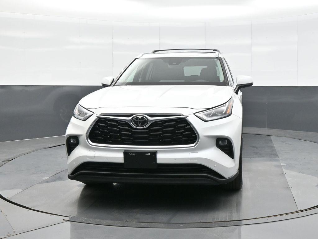 used 2023 Toyota Highlander car, priced at $44,735