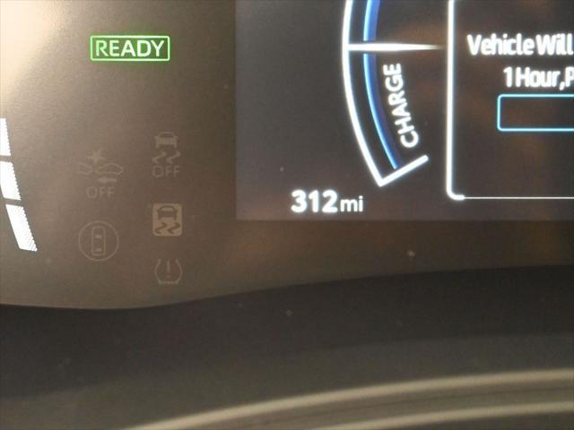 used 2025 Toyota Highlander Hybrid car, priced at $52,992