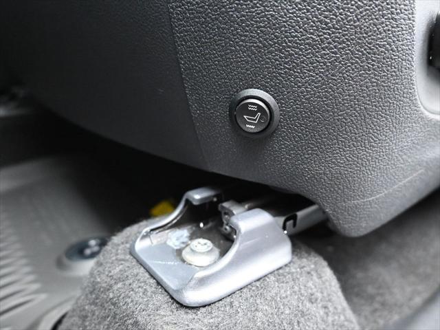 used 2025 Toyota Highlander Hybrid car, priced at $52,992