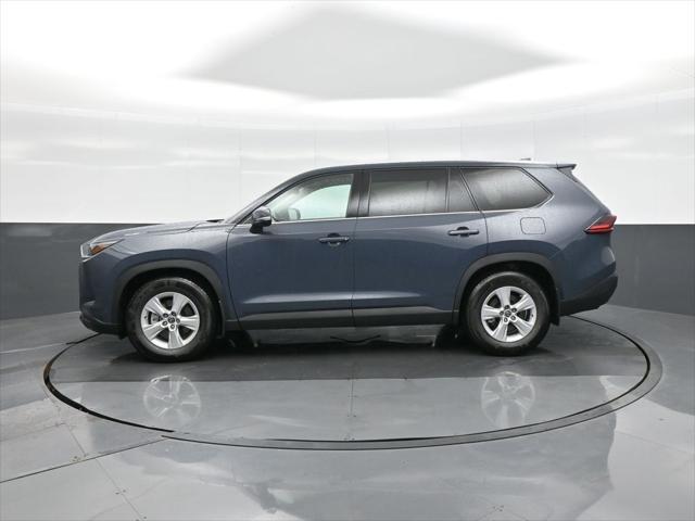used 2025 Toyota Highlander Hybrid car, priced at $54,715