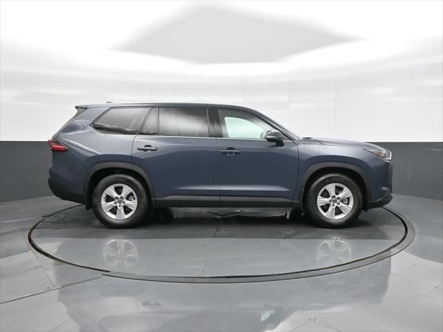 used 2025 Toyota Highlander Hybrid car, priced at $54,715