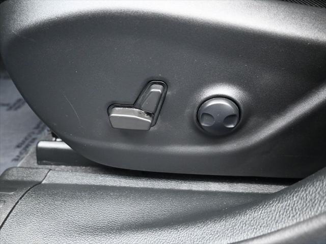 used 2022 Jeep Cherokee car, priced at $24,987
