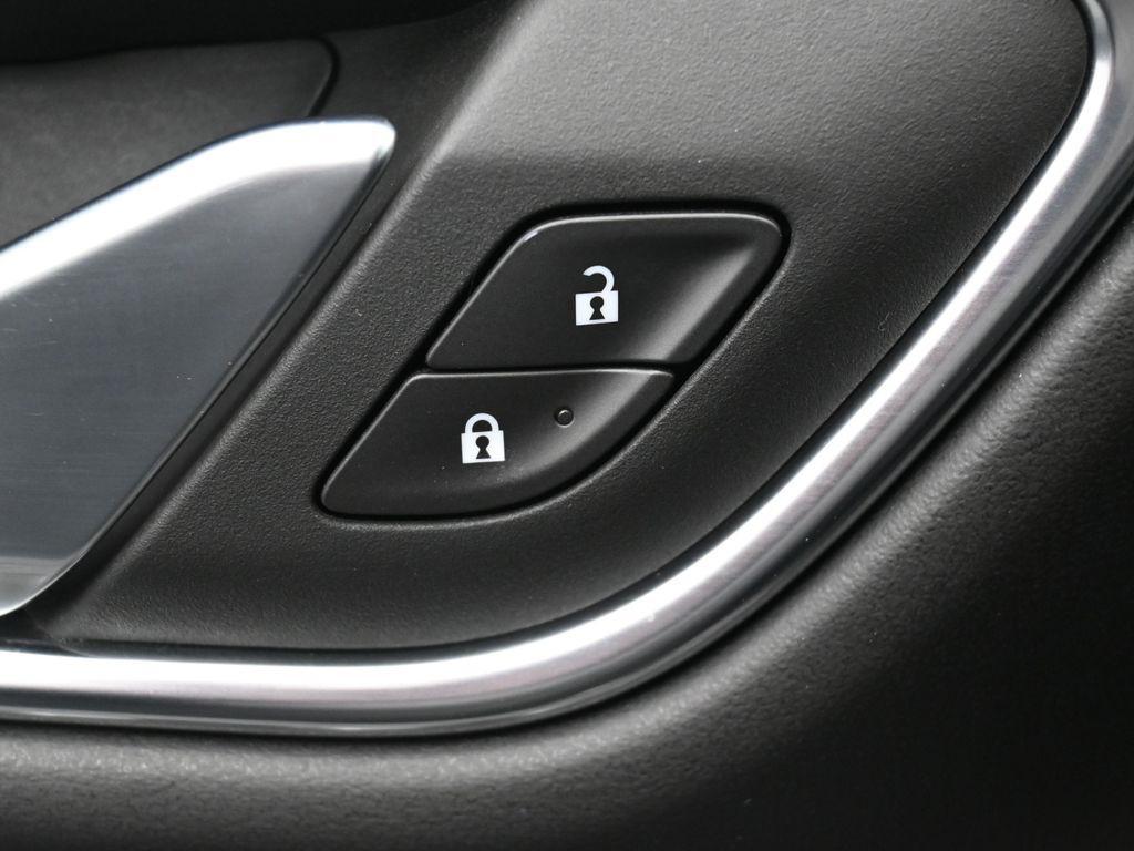 used 2022 Chevrolet Tahoe car, priced at $44,994