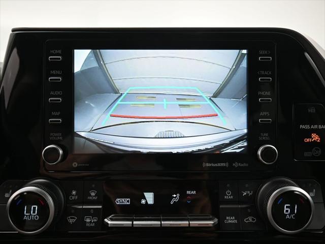 used 2020 Toyota Highlander Hybrid car, priced at $33,997