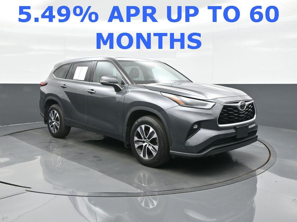 used 2021 Toyota Highlander car, priced at $38,159