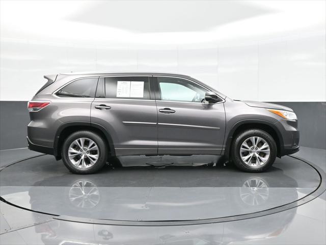 used 2014 Toyota Highlander car, priced at $16,881