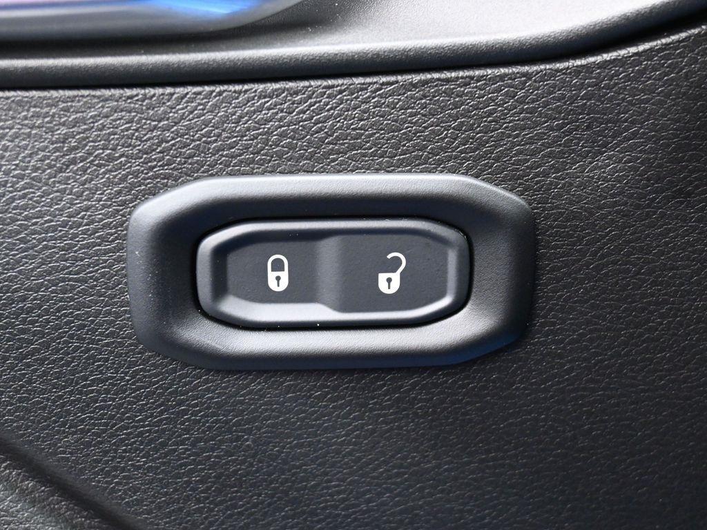 used 2023 Jeep Gladiator car, priced at $34,507