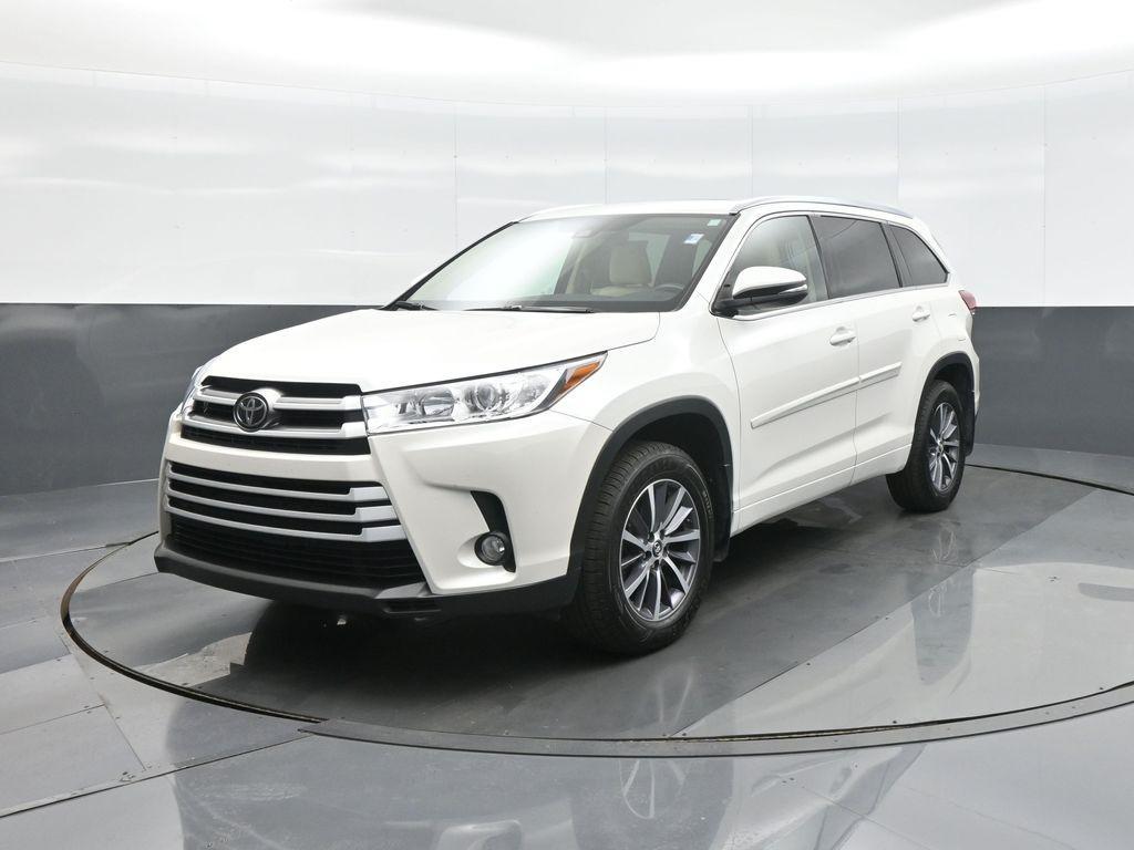used 2017 Toyota Highlander car, priced at $30,921