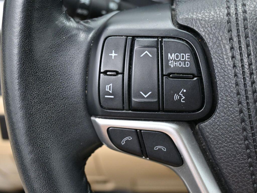 used 2017 Toyota Highlander car, priced at $30,921