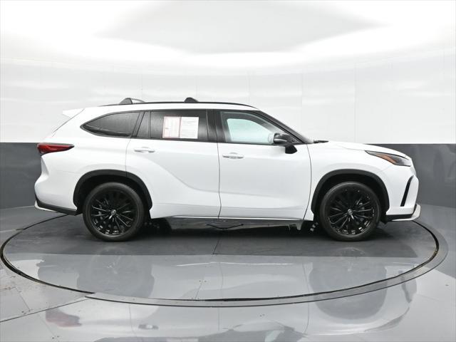 used 2023 Toyota Highlander car, priced at $49,779
