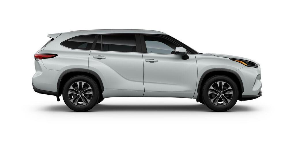 new 2025 Toyota Highlander car, priced at $47,040
