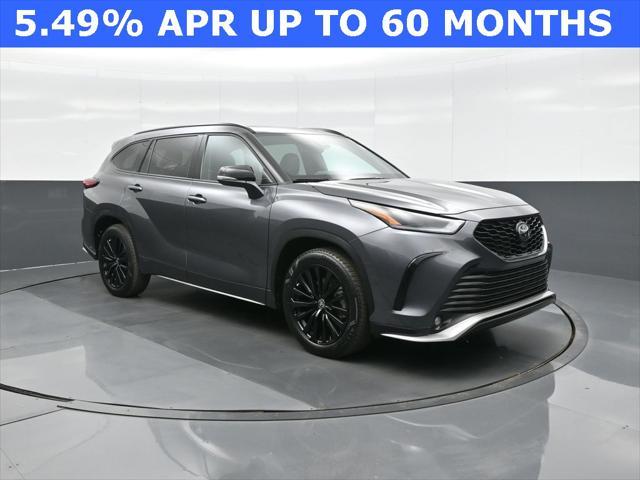 used 2023 Toyota Highlander car, priced at $47,187