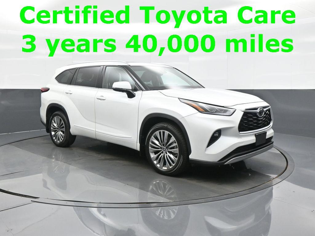 used 2022 Toyota Highlander car, priced at $42,174