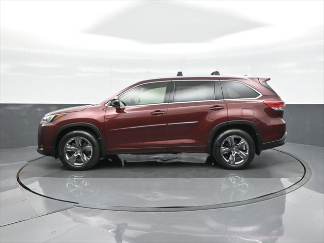 used 2018 Toyota Highlander car, priced at $26,241