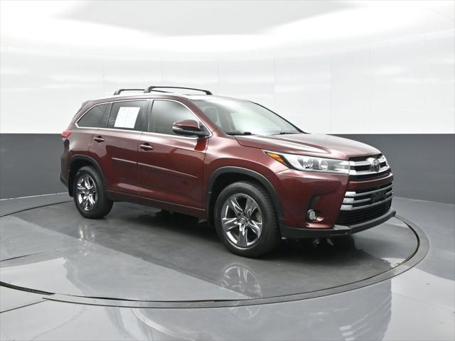 used 2018 Toyota Highlander car, priced at $26,241